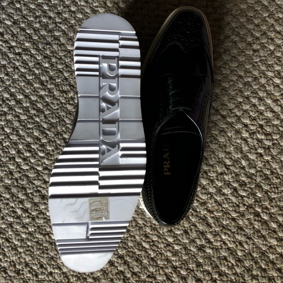 BRAND NEW PRADA perforated platform shoes! - Picture 4 of 6